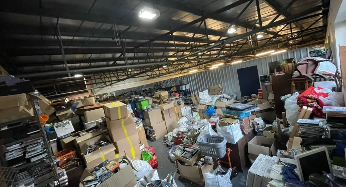 Store Image