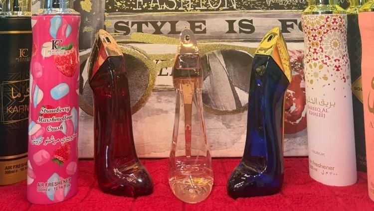 Store Image
