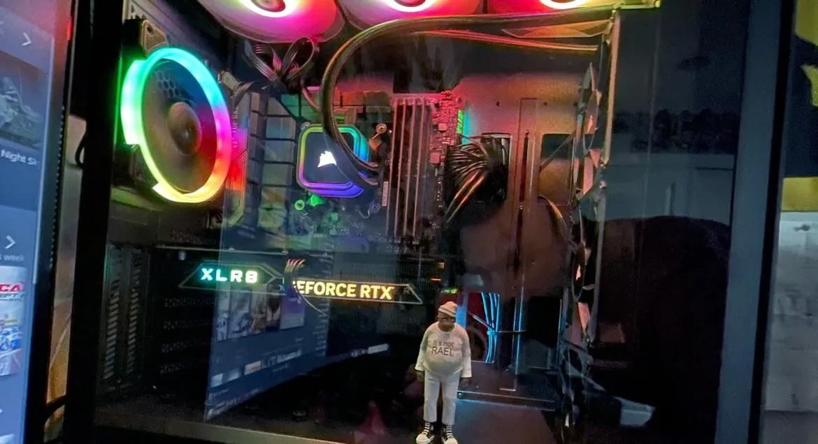 Store Image