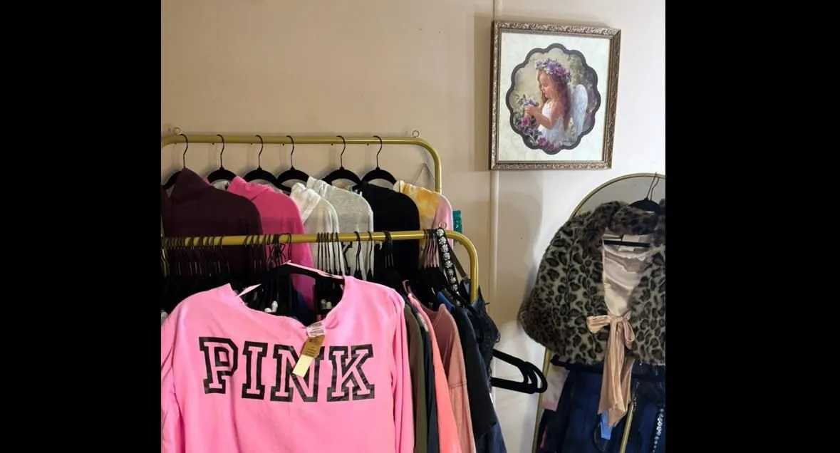 Store Image