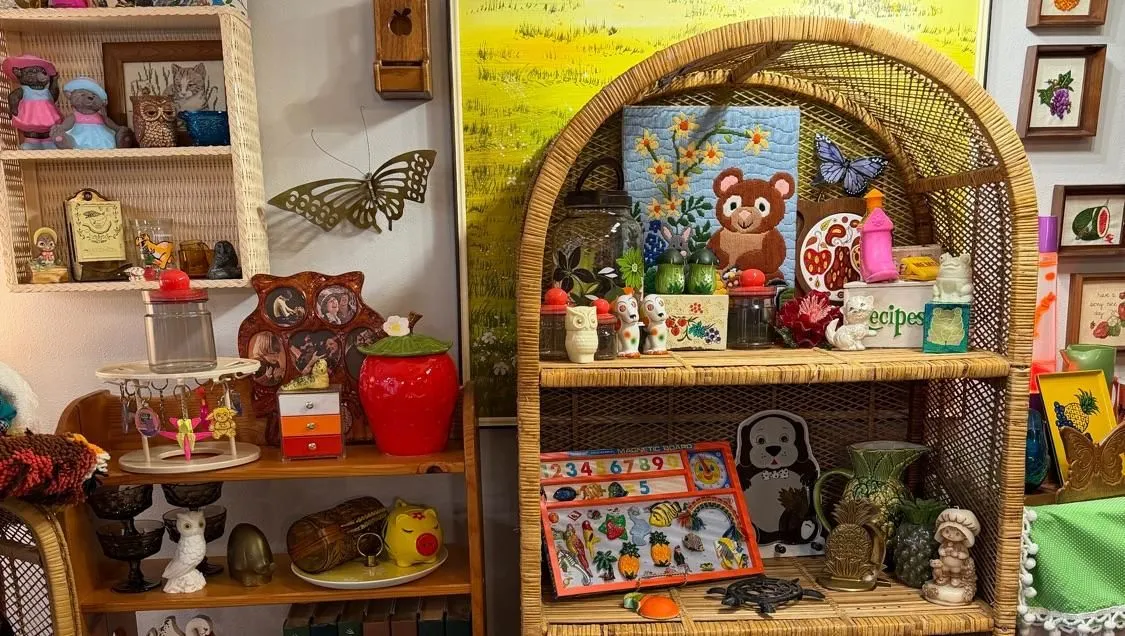 Store Image