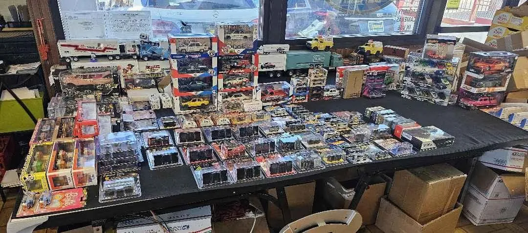 Store Image