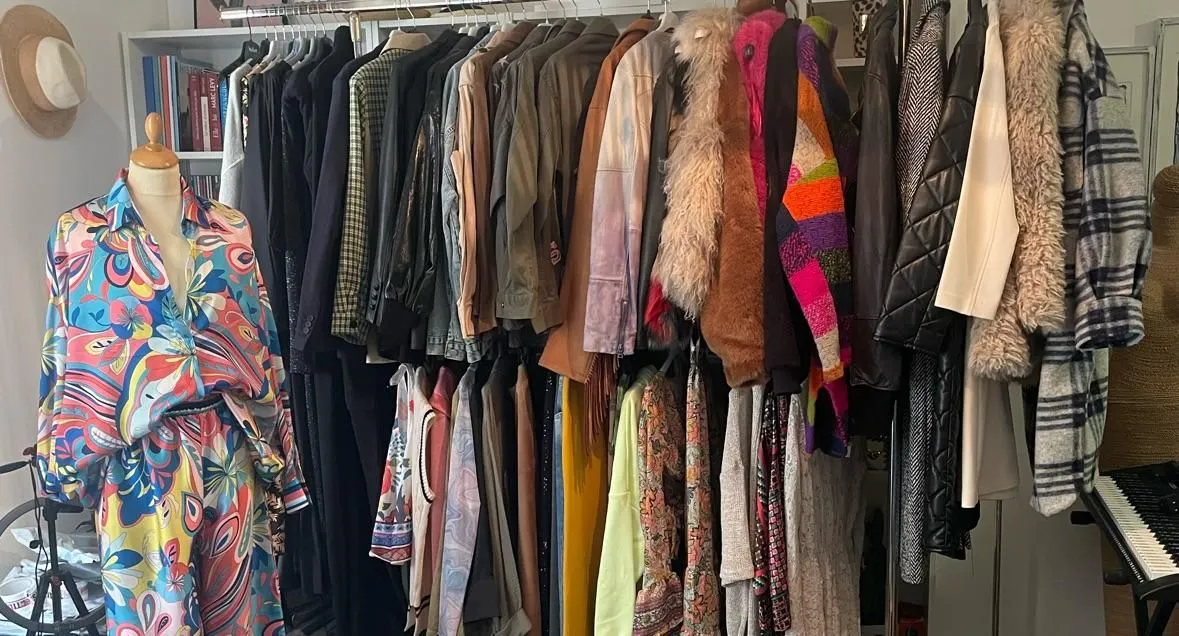 Store Image