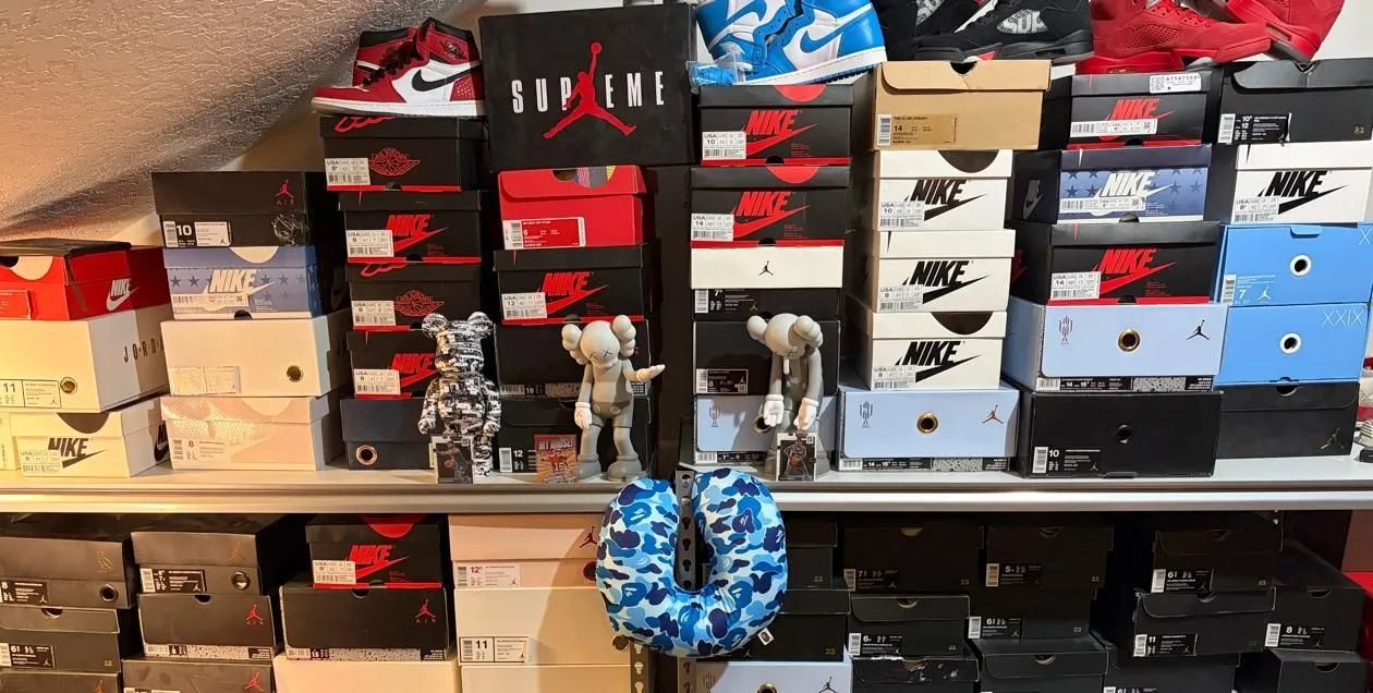 Store Image