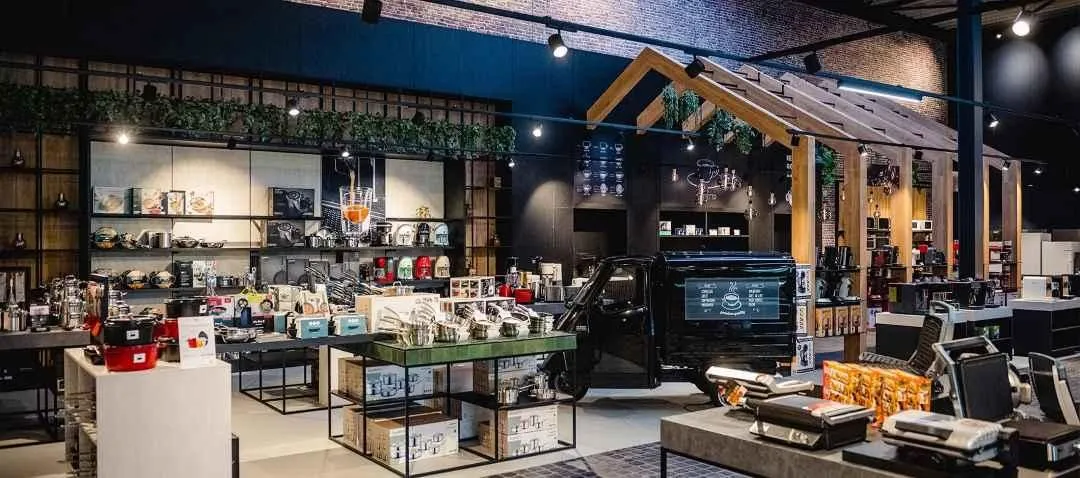 Store Image