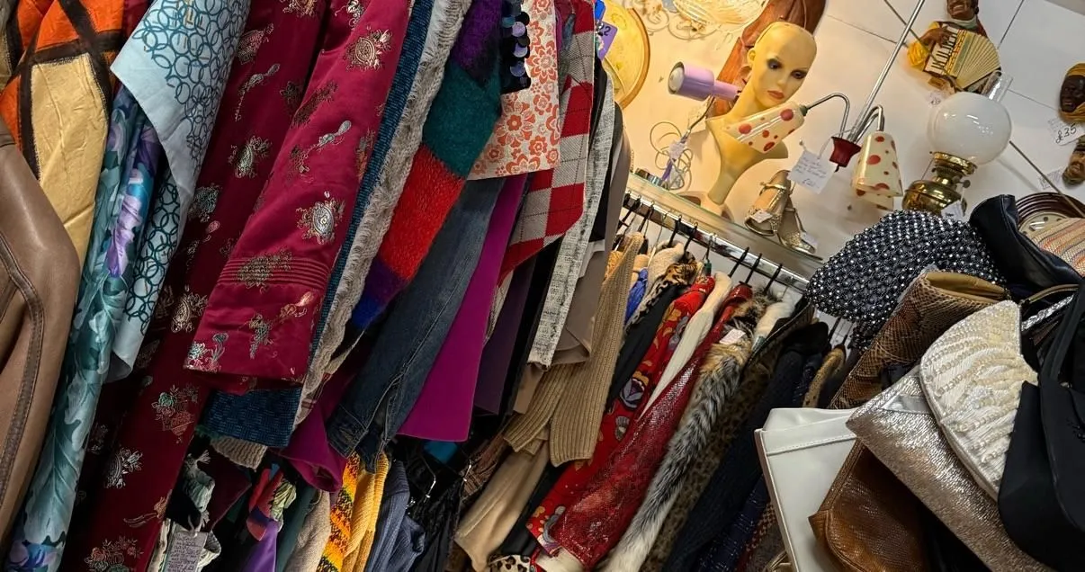 Store Image