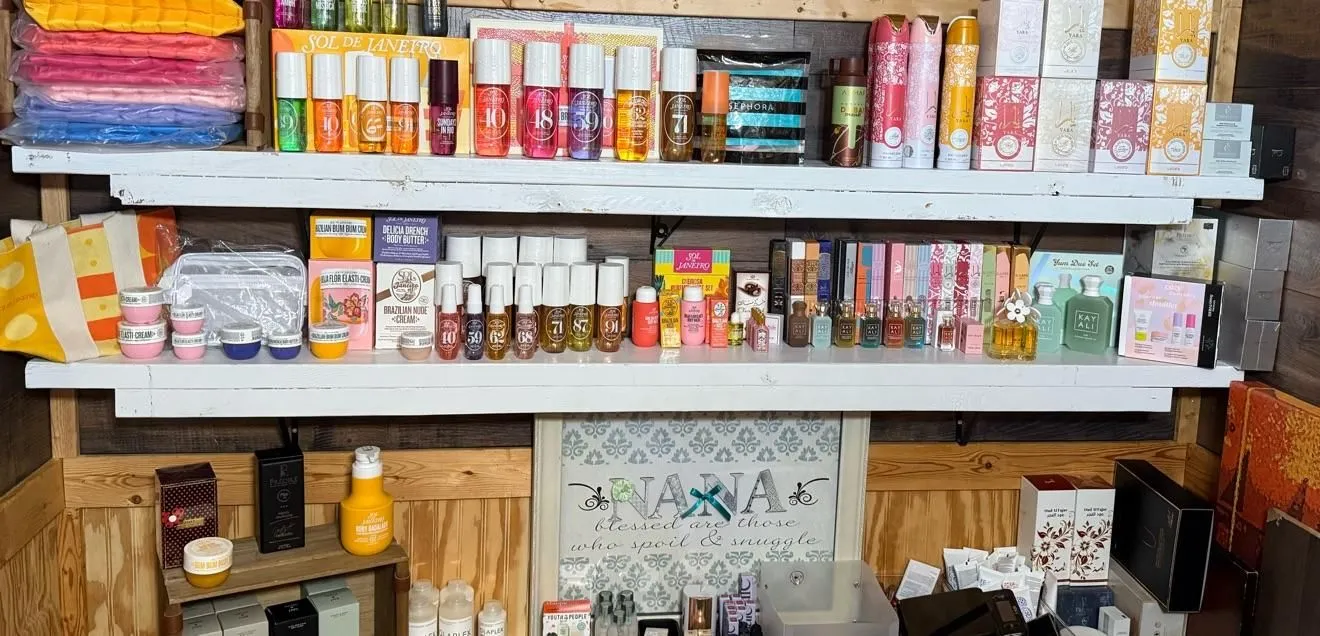 Store Image