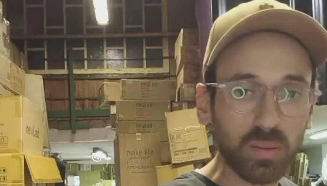 Store Image