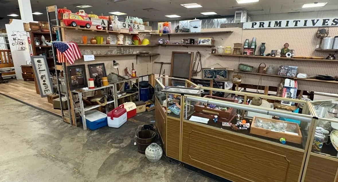 Store Image