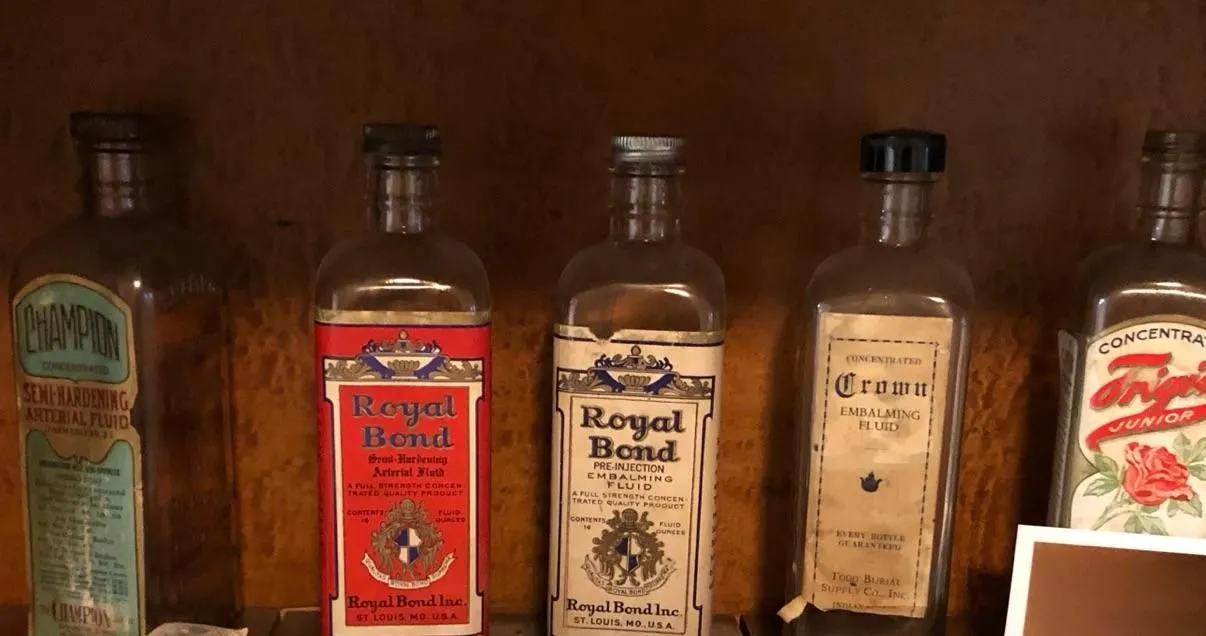 Store Image