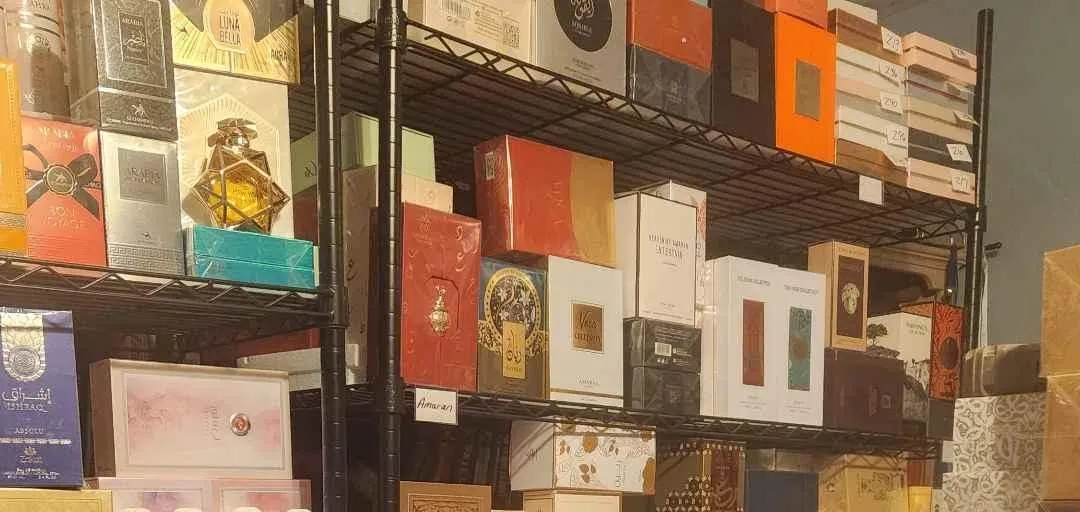 Store Image