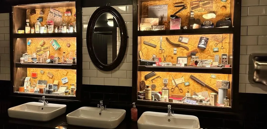 Store Image