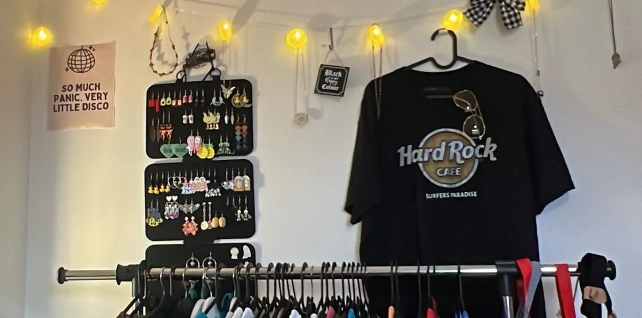 Store Image