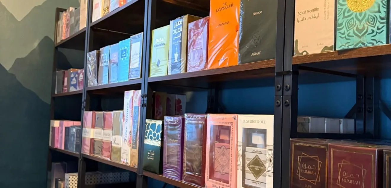 Store Image