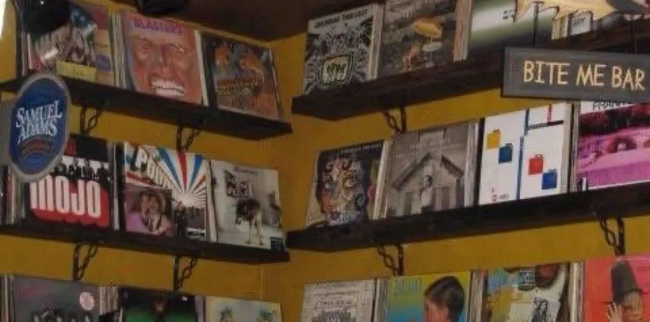Store Image