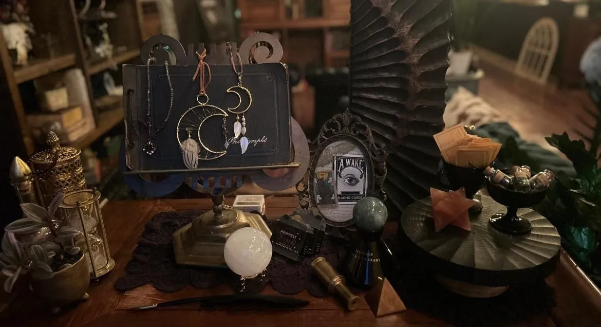 Store Image