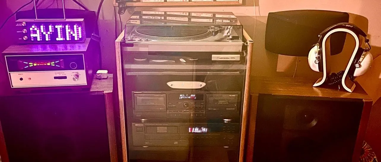 Store Image