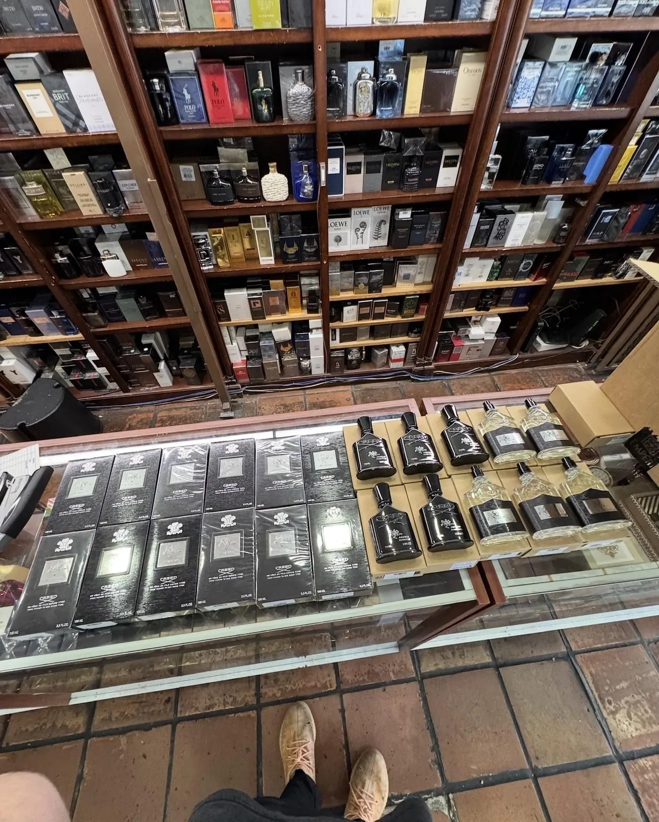 Store Image