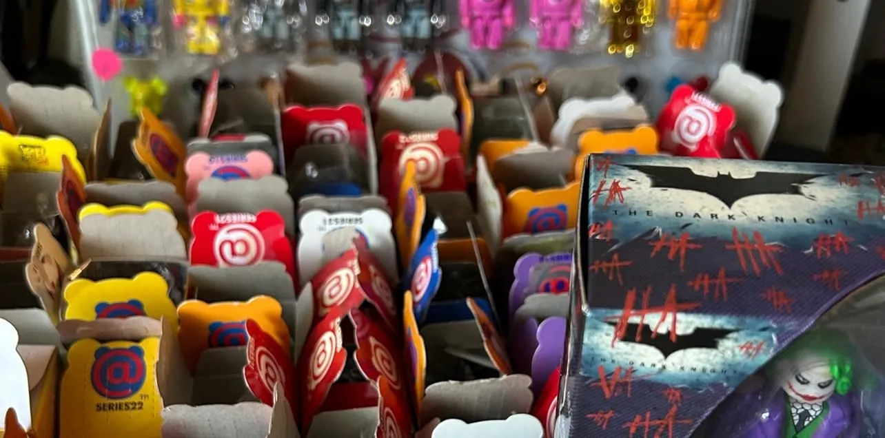 Store Image
