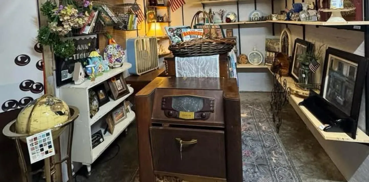 Store Image