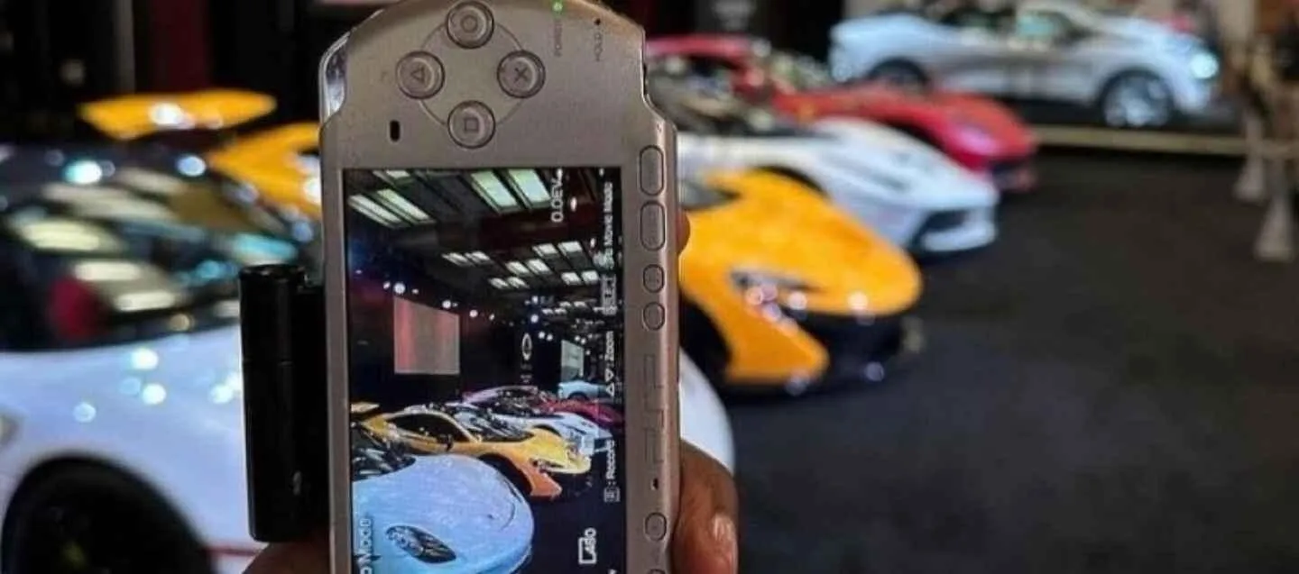 Store Image