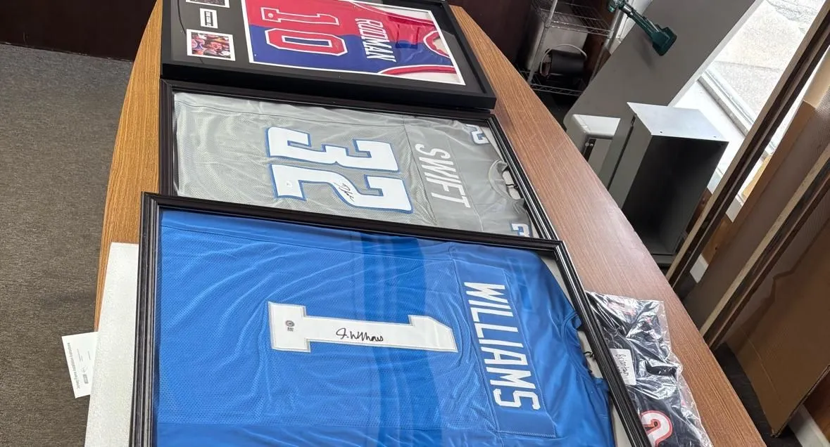 Store Image
