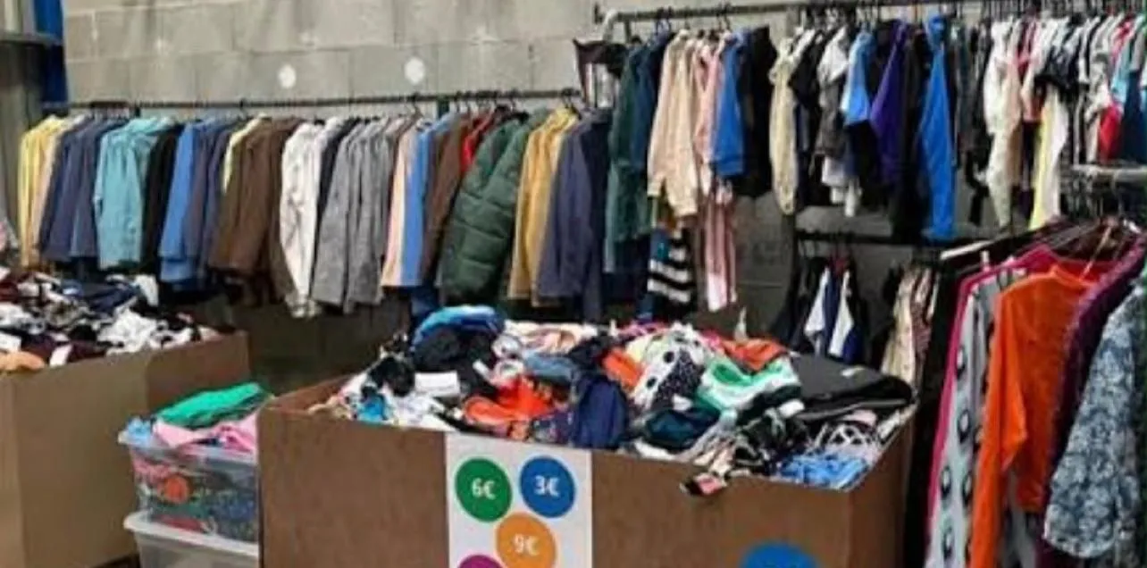 Store Image