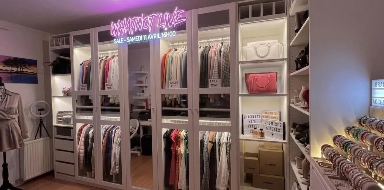 Store Image