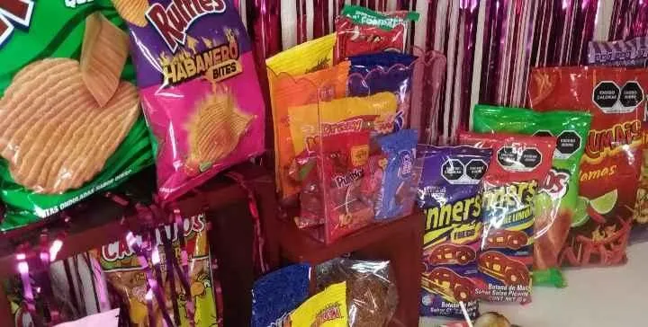 Store Image