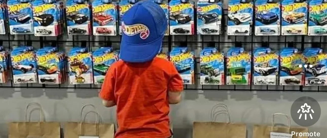 Store Image