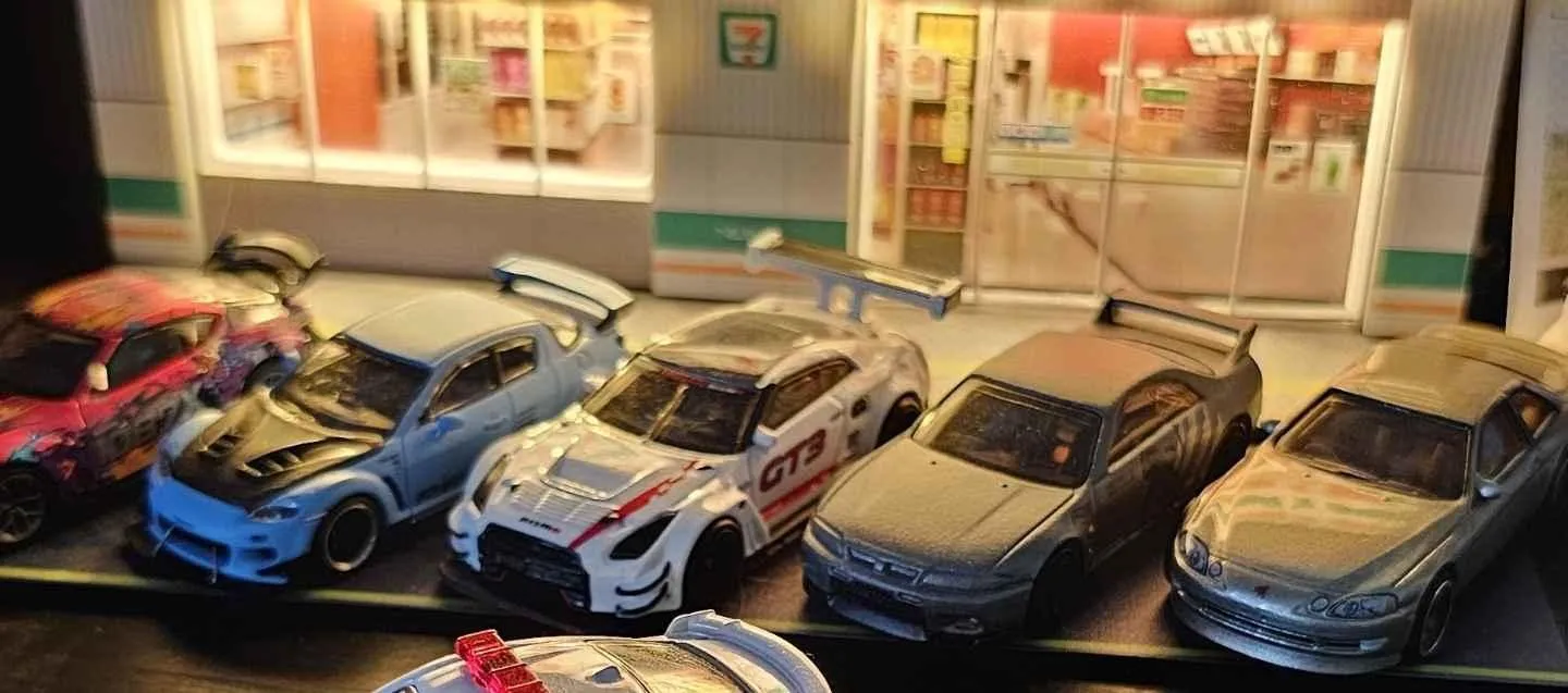Store Image