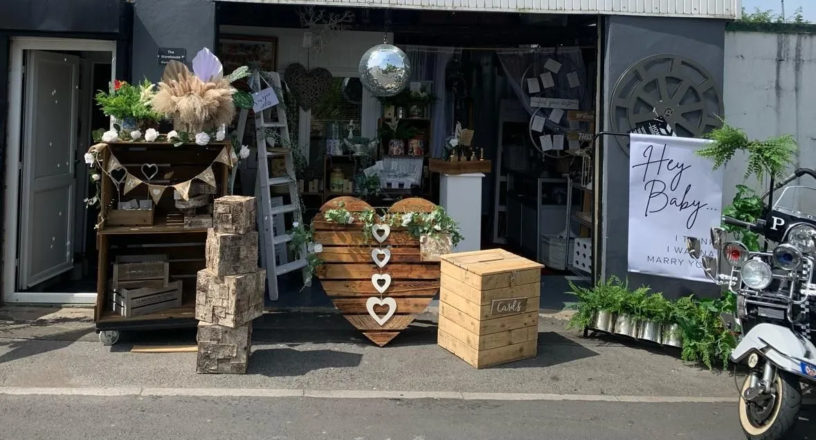 Store Image