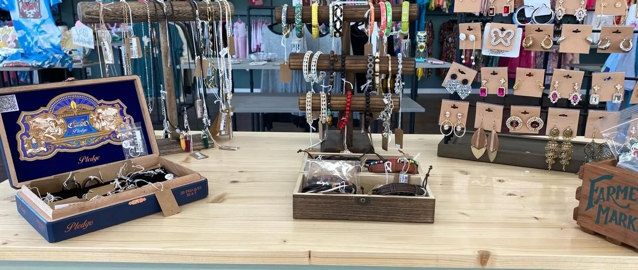 Store Image