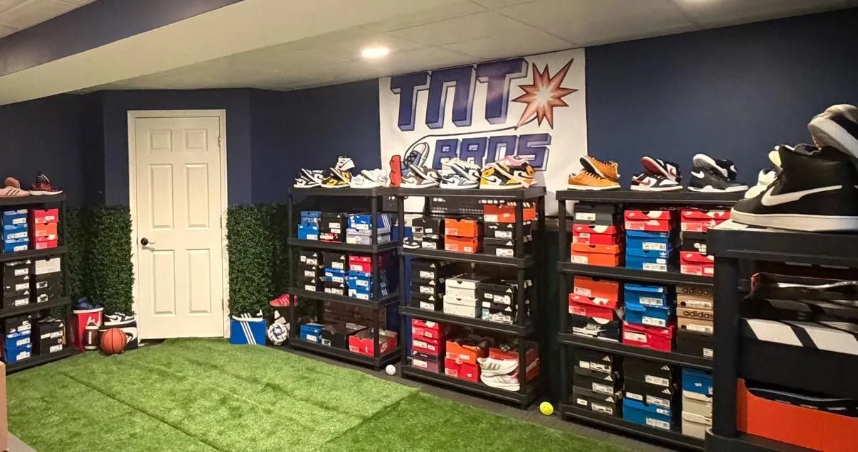 Store Image