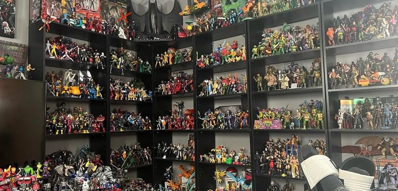 Store Image