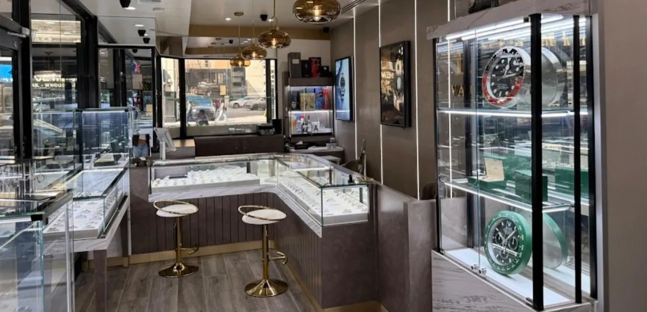 Store Image