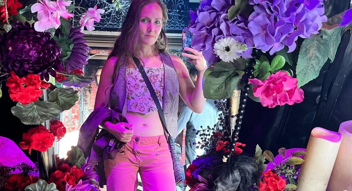 Store Image