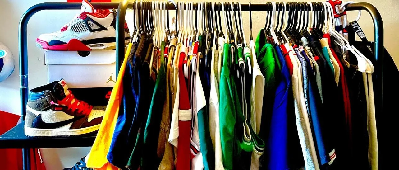Store Image