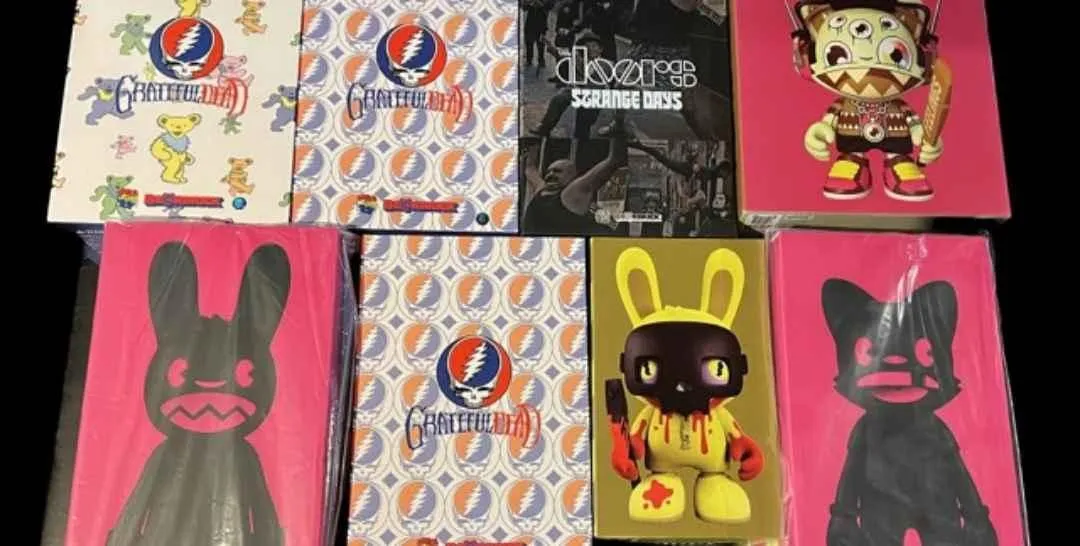 Store Image