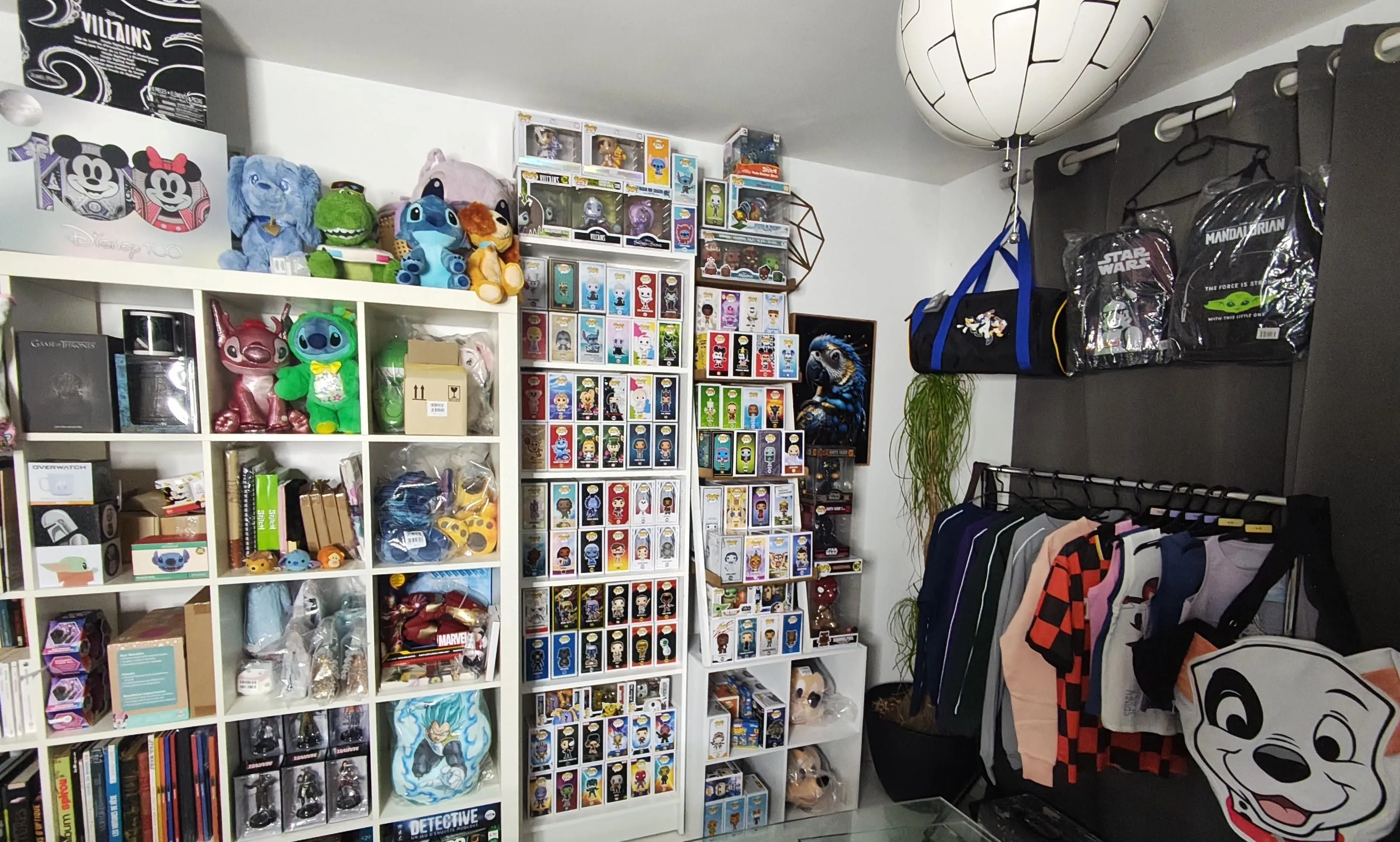 Store Image
