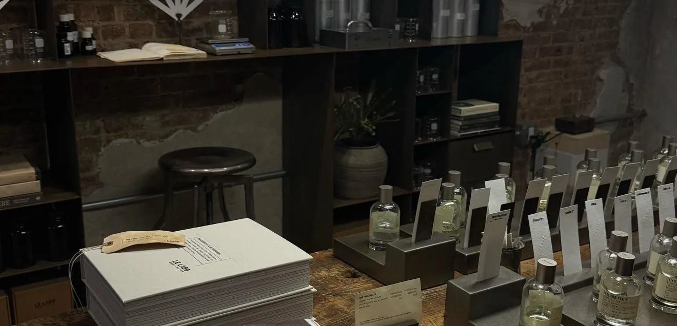 Store Image