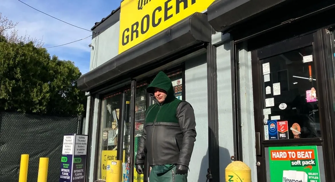 Store Image