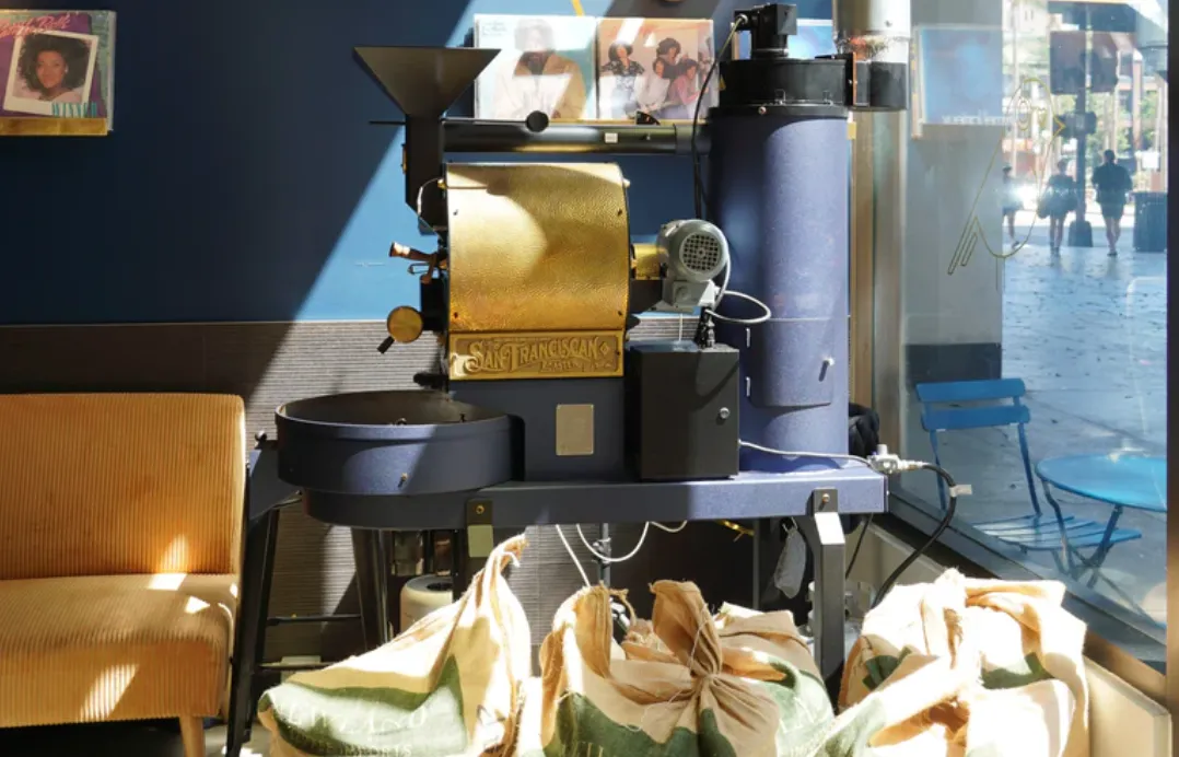Store Image