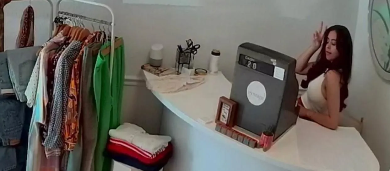 Store Image