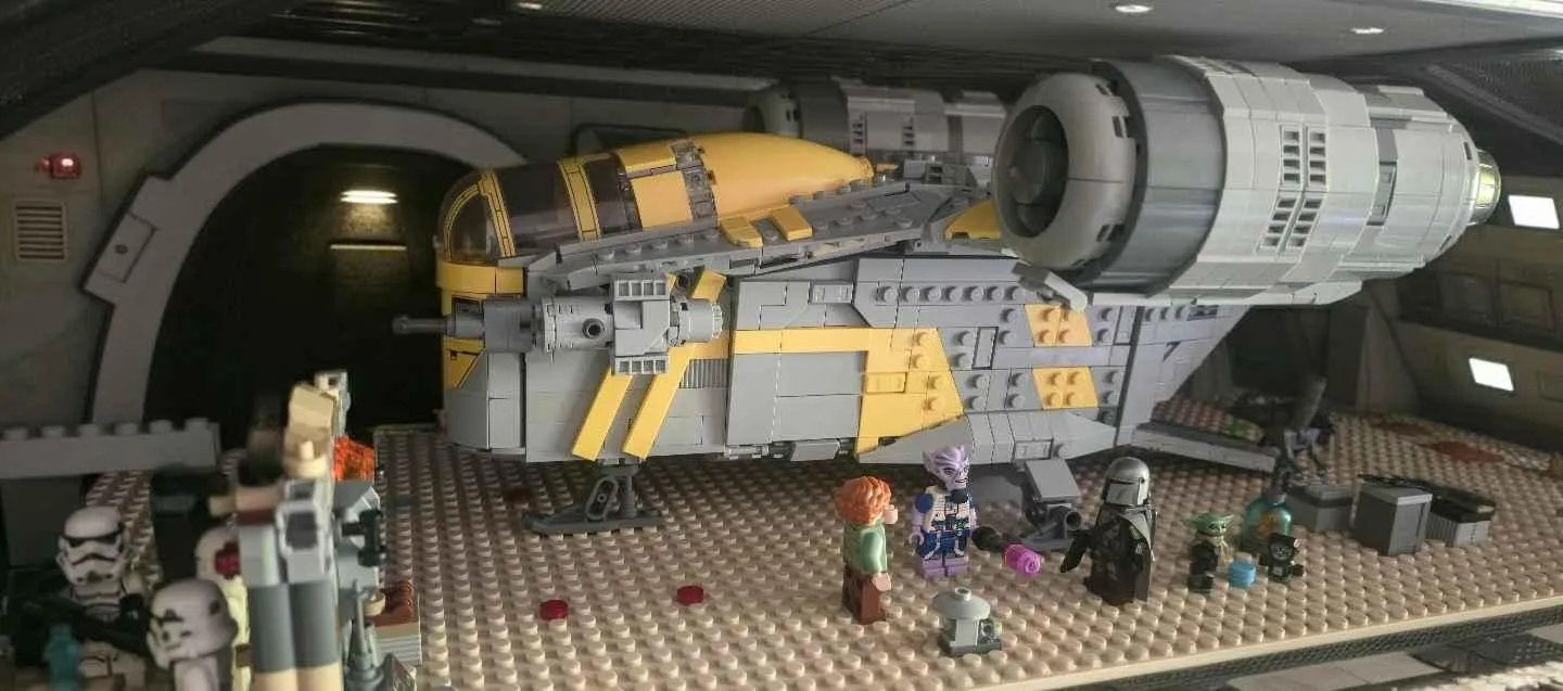 Store Image