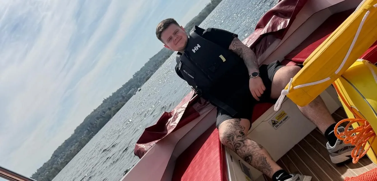 Store Image