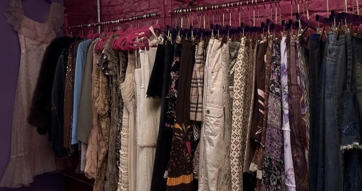 Store Image