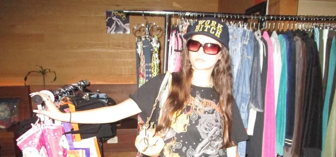 Store Image