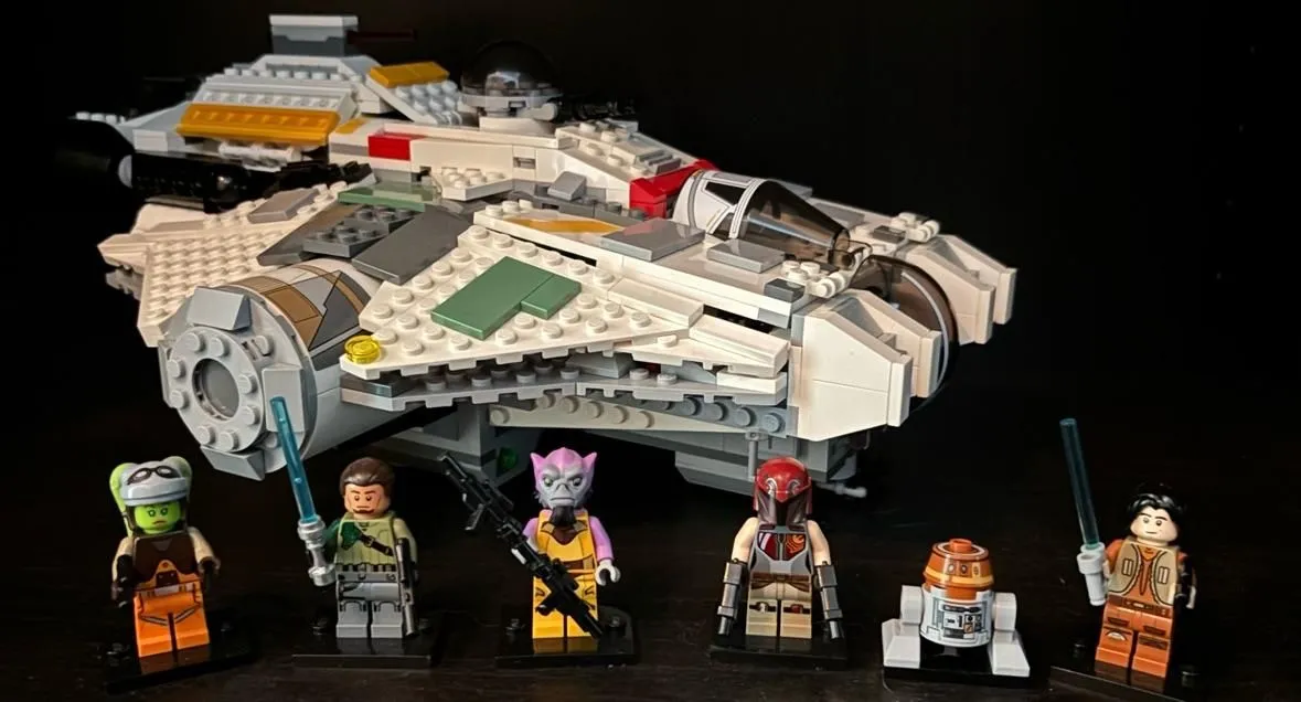 Store Image