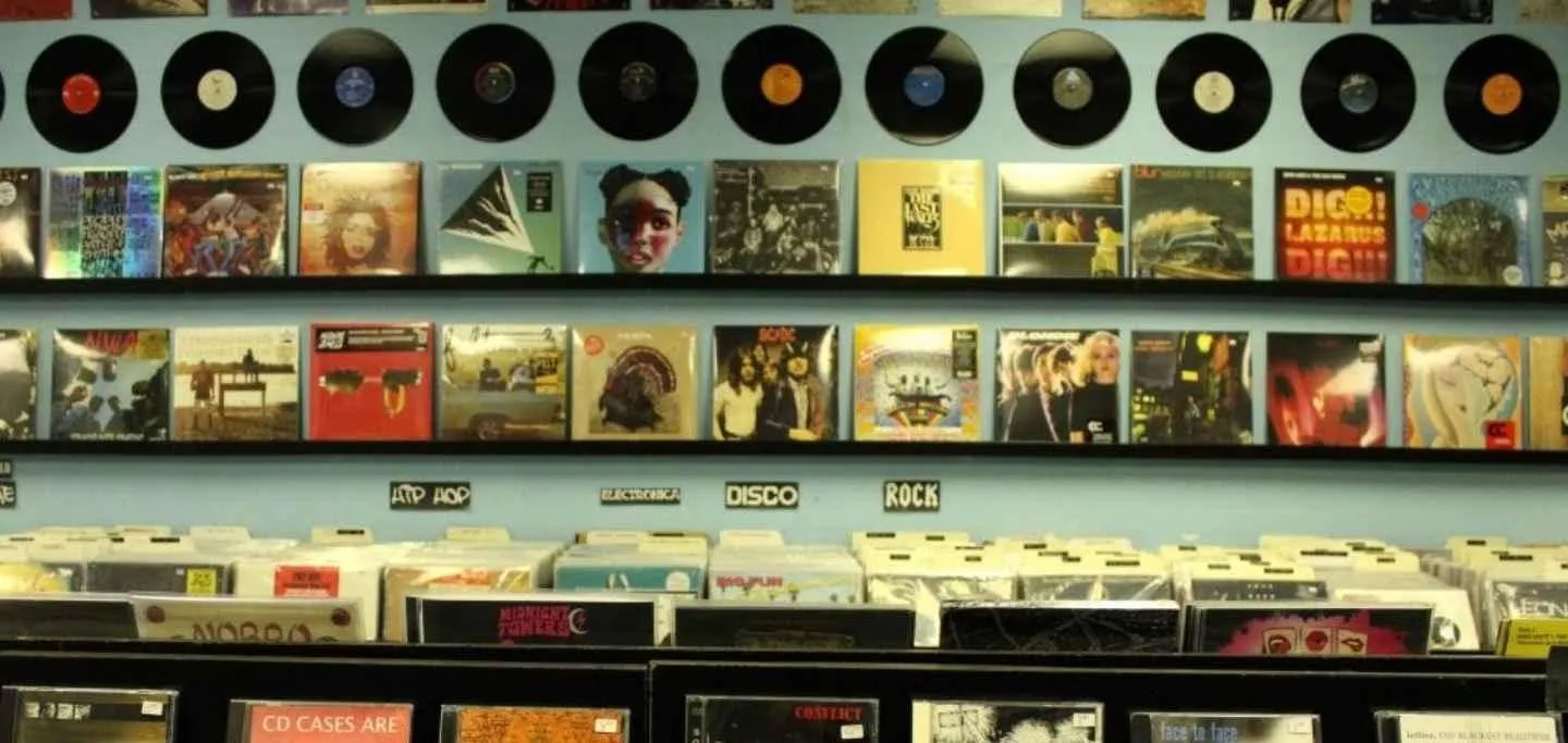 Store Image